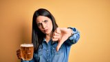 Pivo, co se nedá pít. Jaká zbytečná chyba vám totálně zkazí chuť?