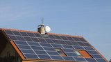 Fotovoltaická elektrárna na střeše domu? Snížíte si účty za elektřinu a přispějete životnímu prostředí