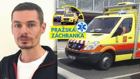 Petr Zvolský jezdí se sanitkou pro pražskou záchranku 5 let.