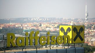 Raiffeisenbank vsadí v designu karet na umění. Podívejte se do galerie!