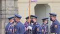 Slavnostní střídání Hradní stráže při příležitosti připomenutí vyhlášení samostatného československého státu, 28. října 2020 v Praze.