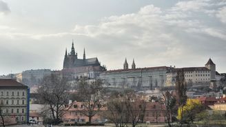 Válka komplikuje zotavení cestovního ruchu. Západní turisté se bojí jezdit do Česka