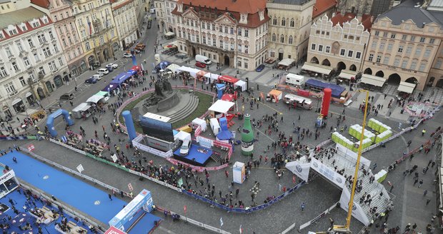 Pražský maraton ovládl Etiopan Hayle: Záchranáři ošetřili 52 lidí, čtyři odvezli do nemocnic