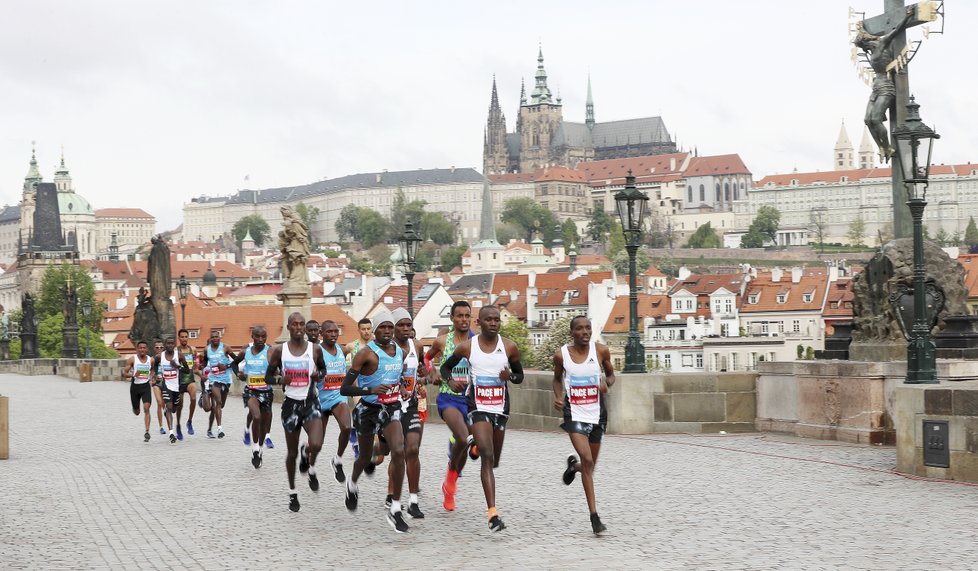 5. květen 2019: V Praze se uskutečnil další ročník Pražského maratonu. 