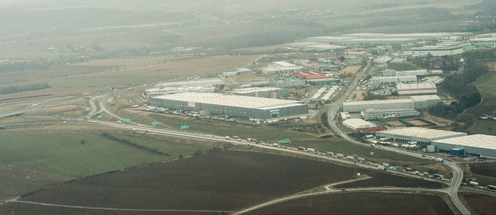 Letecký pohled na Pražský okruh.