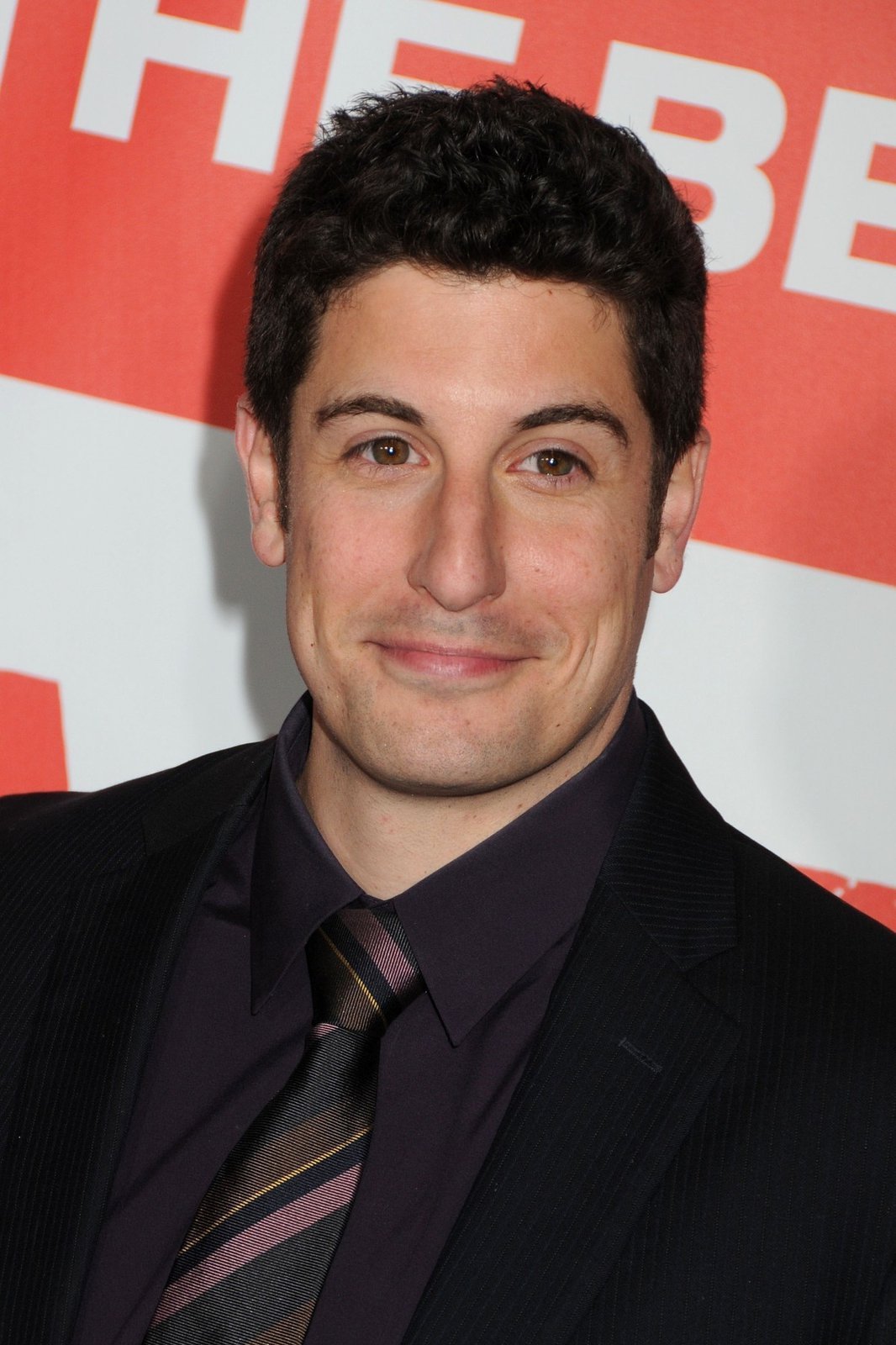 Jason Biggs jako Jim.