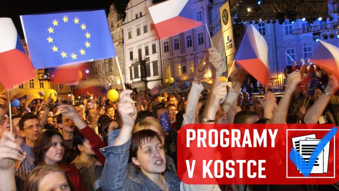 Přečetli jsme za vás: Co říkají strany na členství Česka v EU a Nato?