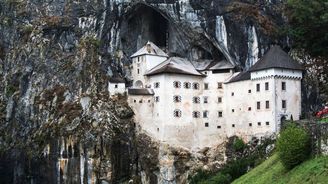 Výlety do minulosti aneb Romantické hrady a zámky Evropy