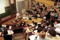 Slováci se masově hlásí na české vysoké školy. Loni podali 20 tisíc přihlášek