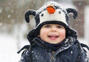 Do středečního rána napadne na horách 20 cm sněhu. Řidiči by měli být obezřetní.