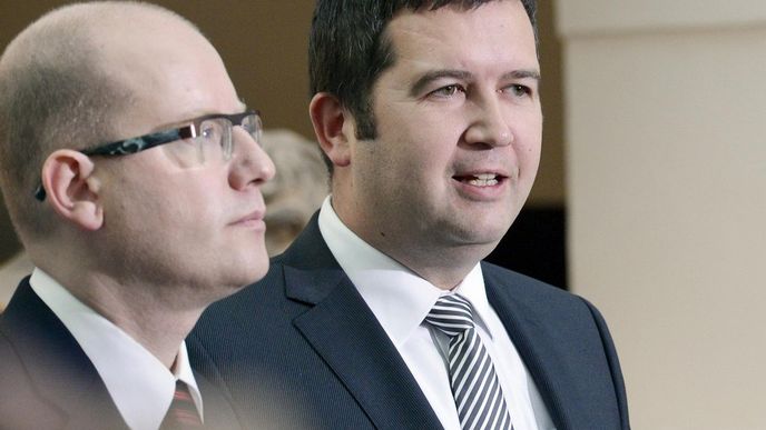 Bohuslav Sobotka (vlevo) a Jan Hamáček Bohuslav Sobotka (vlevo) a Jan Hamáček
