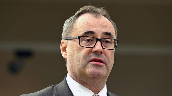 Předseda poslanců Motoristů Boris Šťastný Předseda poslanců Motoristů Boris Šťastný