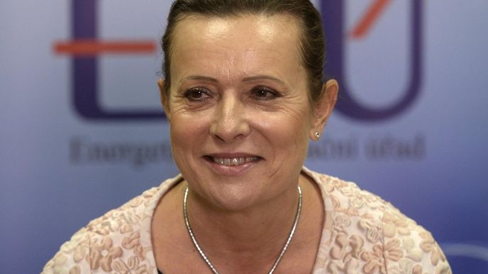 Předsedkyně Energetického regulačního úřadu Alena Vitásková vystoupila 3. března v Praze na tiskové konferenci ke změnám tarifního systému plateb za elektřinu.