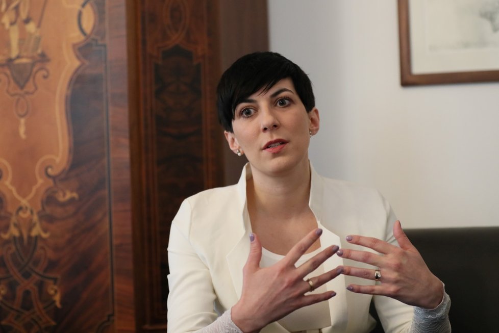 Předsedkyně Sněmovny Markéta Pekarová Adamová (TOP09) během rozhovoru pro Blesk Zprávy (8.3.2023)