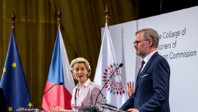 Zahájení českého předsednictví: Předsedkyně EK Ursula von der Leyenová a premiér Petr Fiala (ODS)(1. 7. 2022)