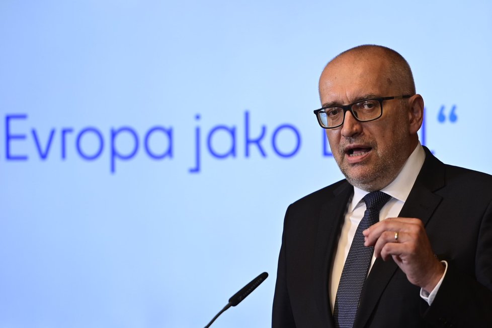 Tisková konference k představení priorit českého předsednictví v Radě EU: Ministr pro evropské záležitosti Mikuláš Bek (STAN) (15.6.2022)