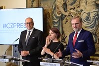 Detaily českého předsednictví EU: Vláda představila logo, priority, dary i dojemné video