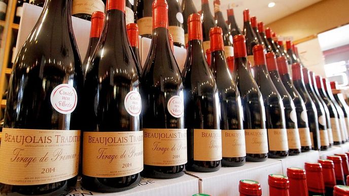 Předstiženo. Beaujolais Nouveau to má těžké. Jeho mladší svatomartinský bratr mu dává pořádně zabrat. Třeba i tím, že přichází zhruba o týden dříve.