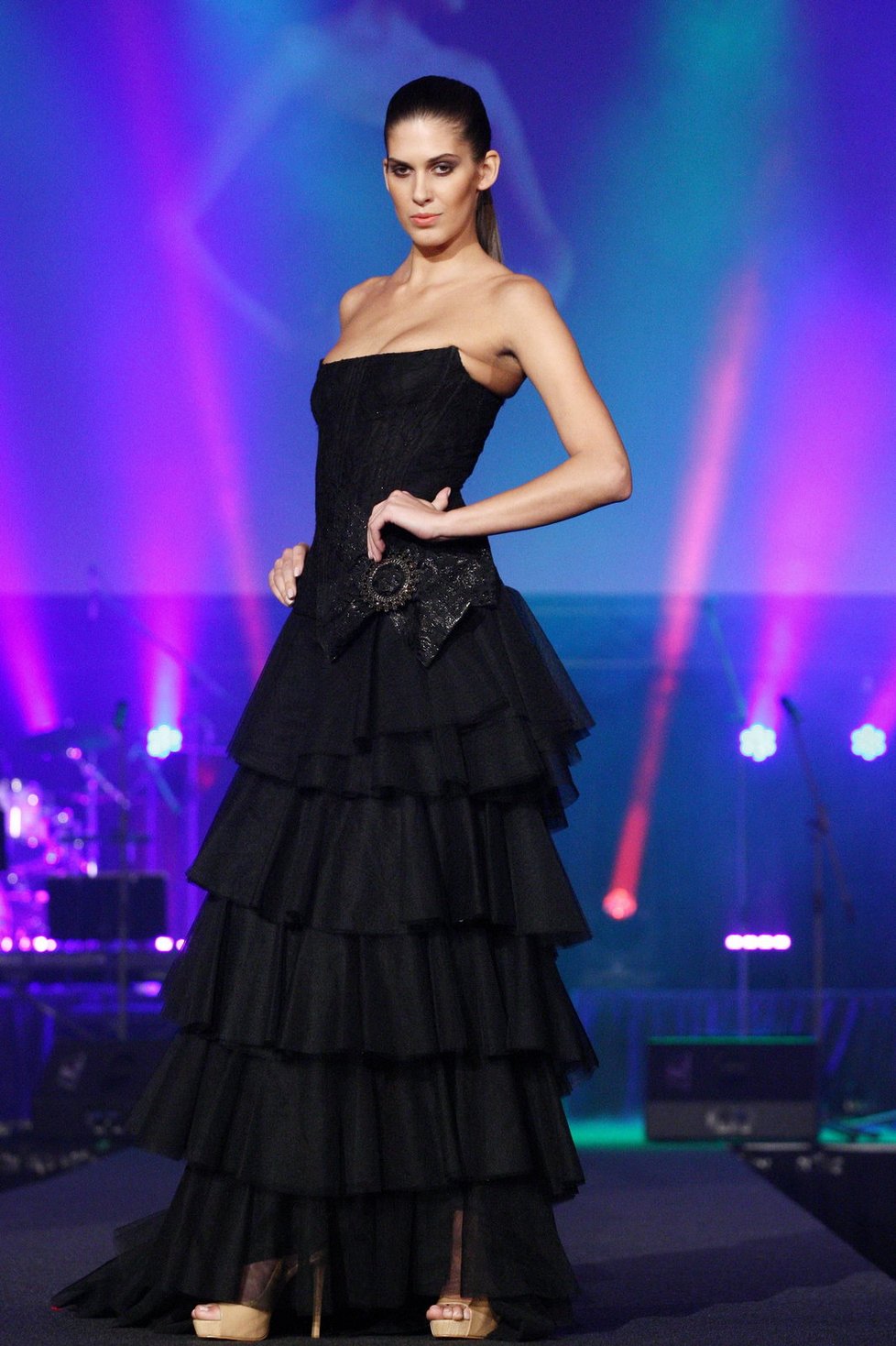 Na mole se objevila i Miss ČR 2009 Aneta Vignerová.
