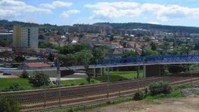 Konec nejhoršího přejezdu v ČR! Blansko staví most nad rozděleným městem