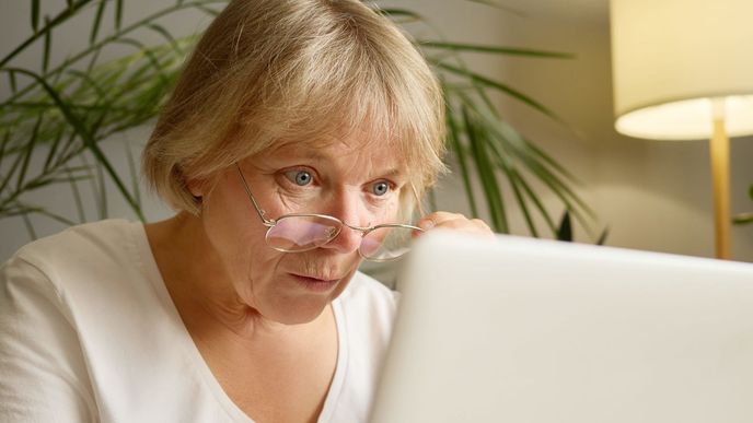 Důchod lidí s nižšími příjmy může dosahovat téměř 87 procent jejich původní mzdy, u nadprůměrných výdělků ale tento poměr strmě klesá. Důchod lidí s nižšími příjmy může dosahovat téměř 87 procent jejich původní mzdy, u nadprůměrných výdělků ale tento poměr strmě klesá.