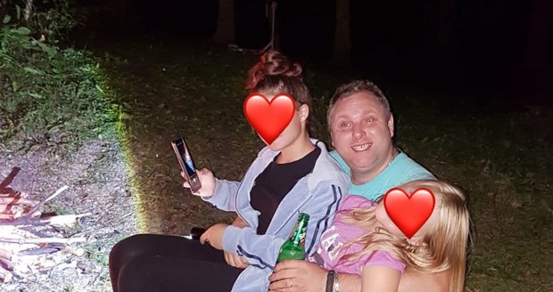Sanitář Přemek přišel o život po srážce s autobusem. Na kole jel do práce do nemocnice. Sanitář Přemek přišel o život po srážce s autobusem. Na kole jel do práce do nemocnice.
