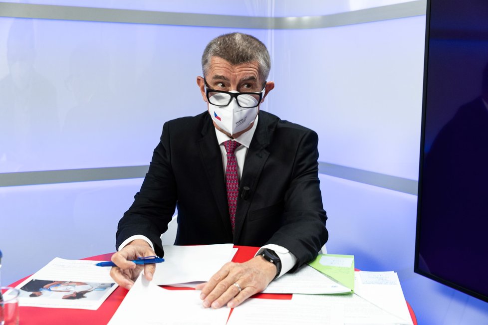 Premiér v demisi Andrej Babiš (ANO) v pořadu Ptám se, pane premiére (11.11.2021)