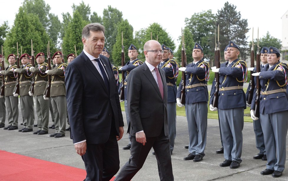 Premiér Bohuslav Sobotka se svým litevským protějškem