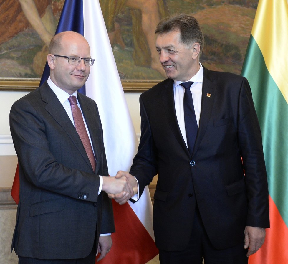 Premiér Bohuslav Sobotka se svým litevským protějškem