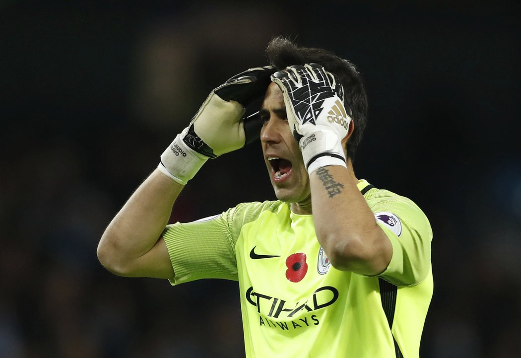 Brankář Manchesteru City Claudio Bravo inkasoval s Middlesbrough v nastavení