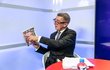Premiér Andrej Babiš ve studiu Blesku při natáčení pořadu Epicentrum Speciál. (5. 12. 2019) Premiér Andrej Babiš ve studiu Blesku při natáčení pořadu Epicentrum Speciál. (5. 12. 2019)
