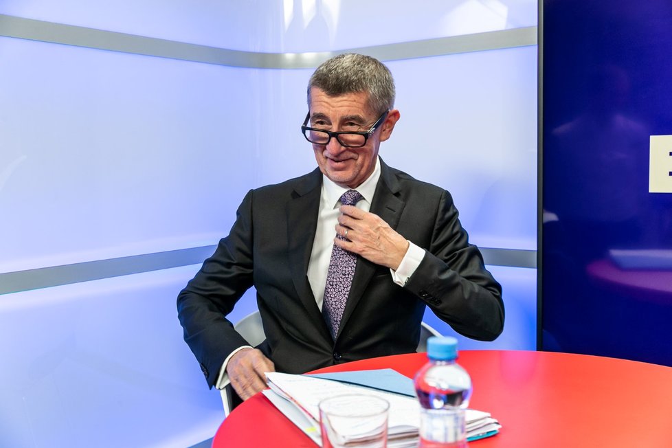 Premiér Andrej Babiš ve studiu Blesku při natáčení pořadu Epicentrum Speciál. (5. 12. 2019)