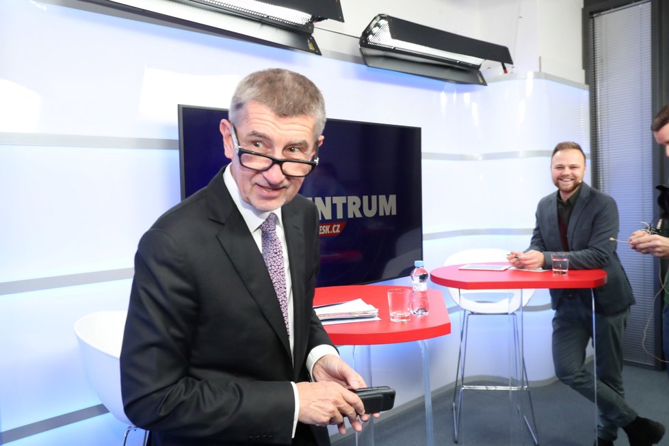 Premiér Andrej Babiš ve studiu Blesku při natáčení pořadu Epicentrum Speciál. (5. 12. 2019)