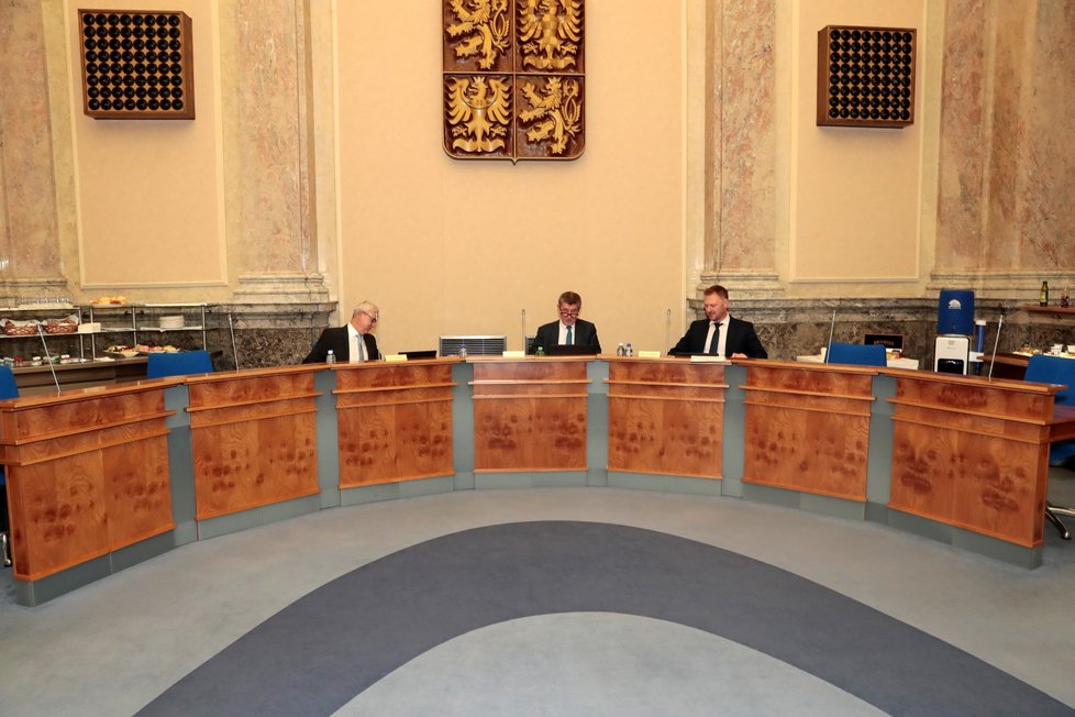 Andrej Babiš na zasedání vládního kabinetu.