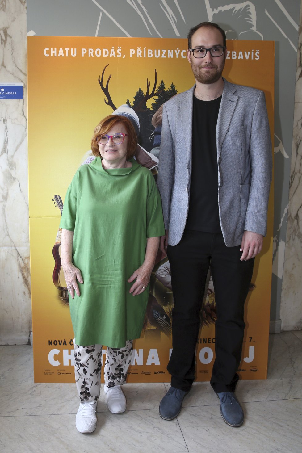 Jana Synková na premiéře filmu Chata na prodej