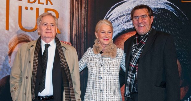 István Szabo, Helen Mirren a Karoly Eperjes na premiéře filmu Za zavřenými dveřmi