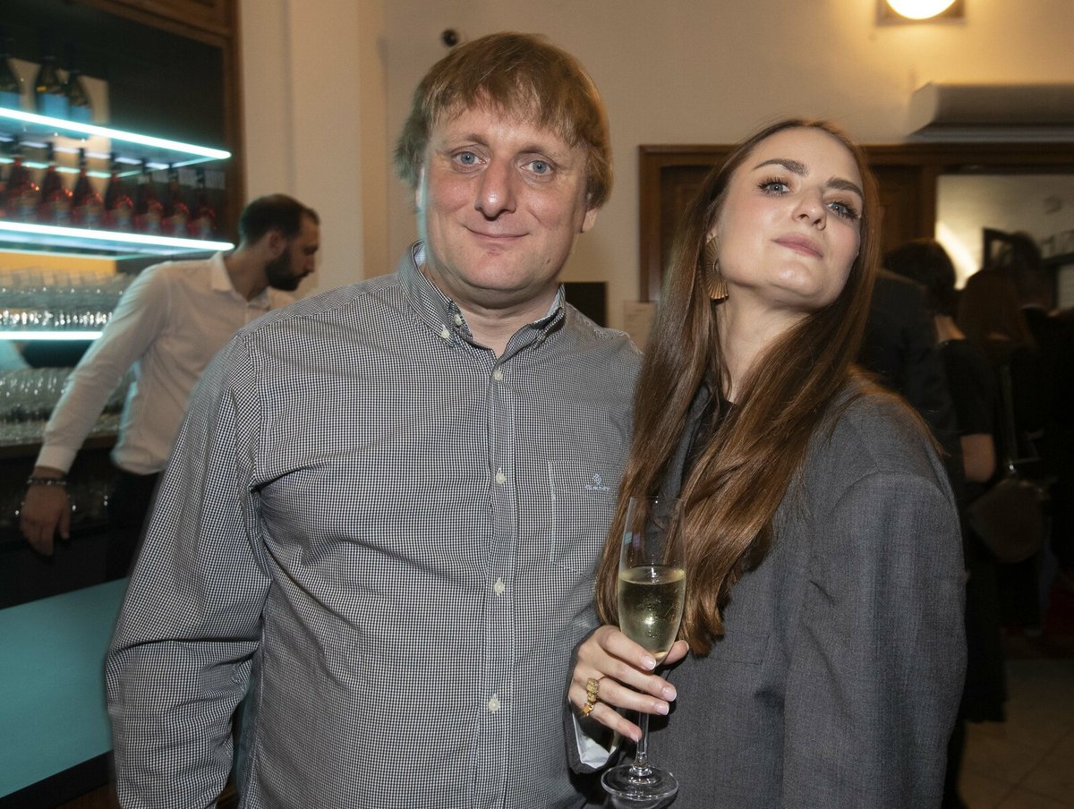Premiéra muzikálu Maminy: Lukáš Pavlásek s manželkou Denisou.