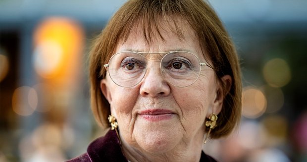 Premiéra Pět švestek - Lenka Termerová