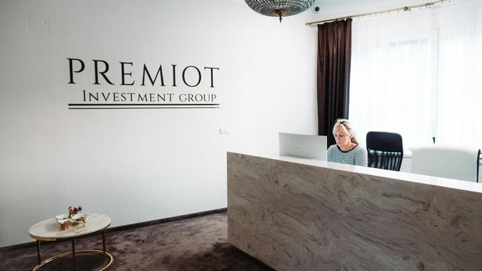 Pobočka Premiot Group, jejíž dceřiné firmy dluží investorům obrovské částky za nesplacené dluhopisy.