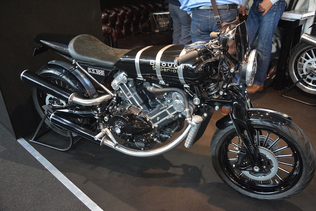 britský klasik Brough Superior