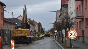 Na ulici Přemyslovců v Ostravě už nyní probíhá rekonstrukce kanalizace, následovat bude celková proměna rušné třídy. 