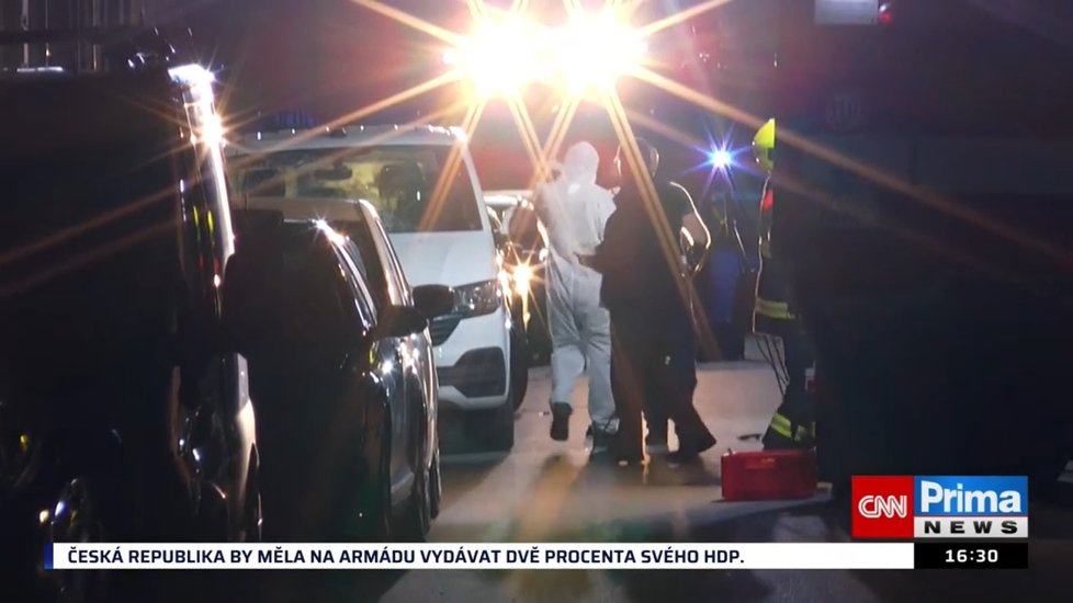 V Přerově explodoval pod dodávkou nástražný systém: Majitel auta požádal o policejní ochranu