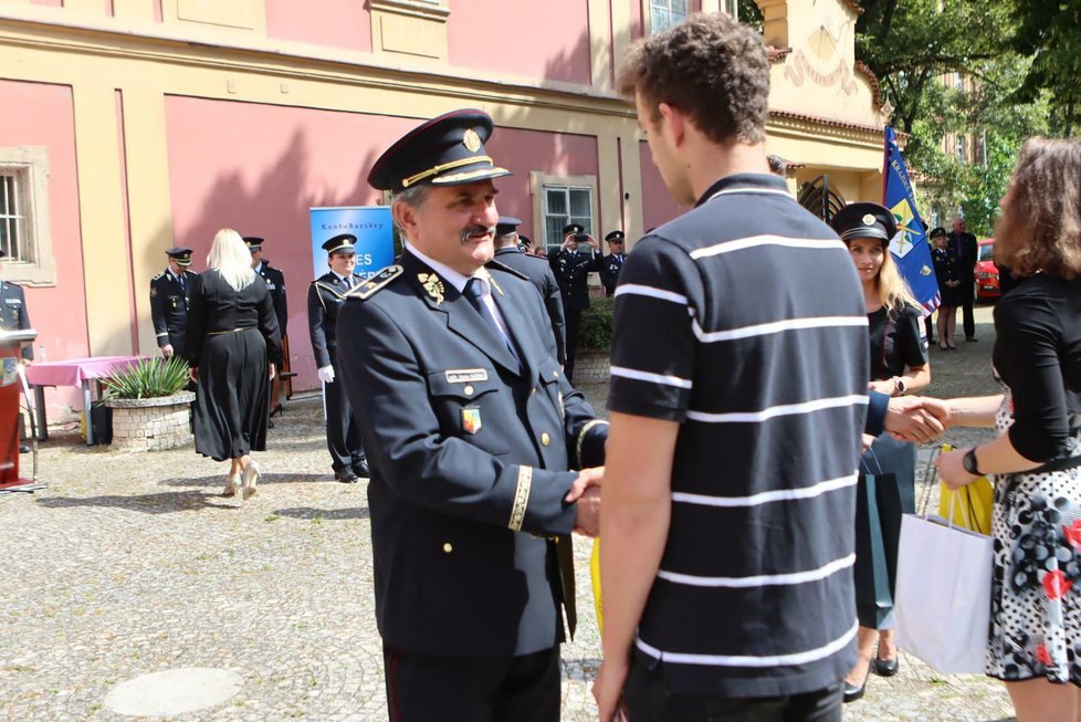 Projekt Přes bariéry s policií opět pomohl, tentokrát sedmnáctileté Dáše.