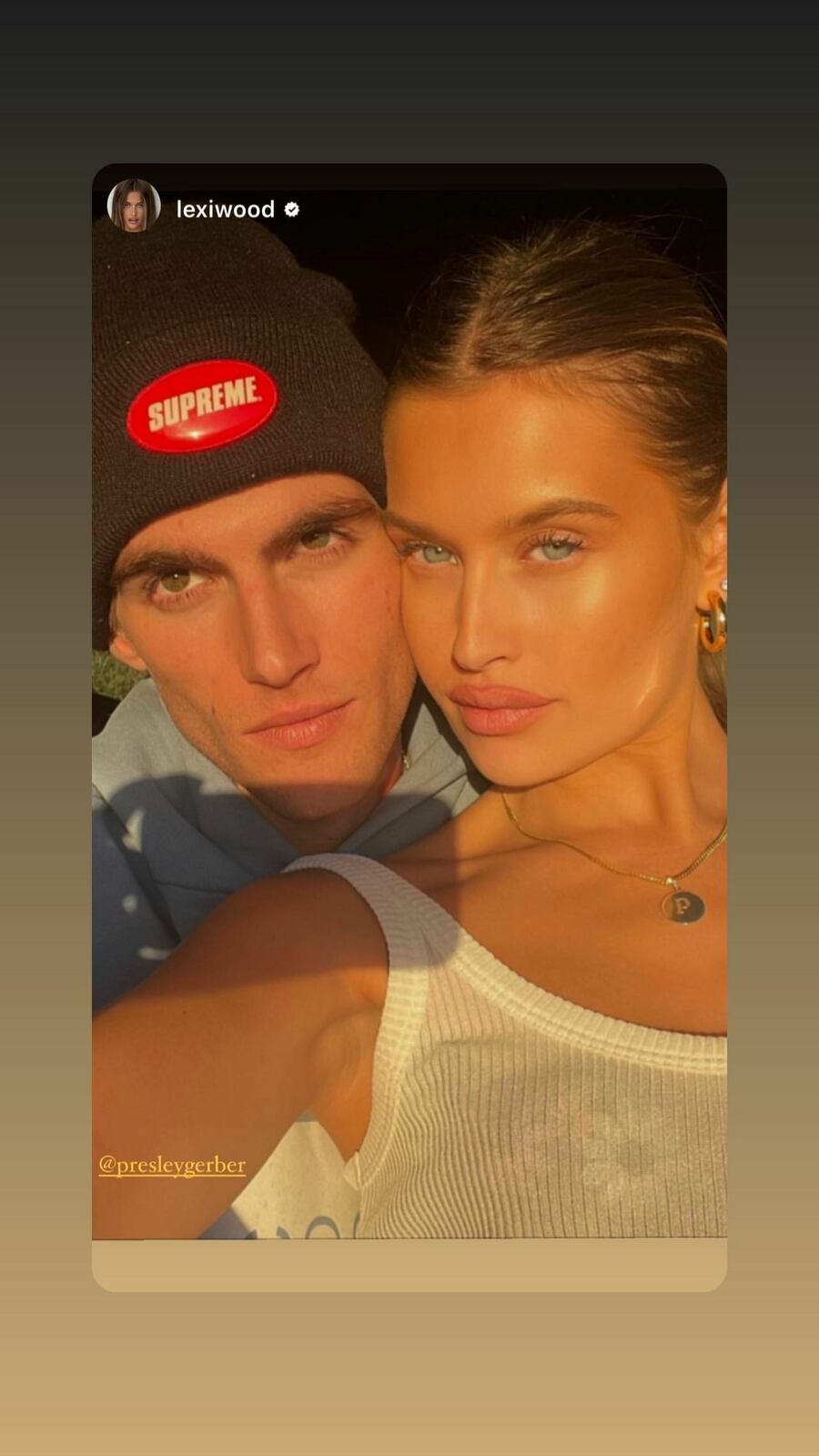 Presley Gerber, syn Cindy Crawfordové, se zasnoubil.