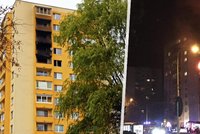 Požár bytu nepřežil manželský pár, zachránil se jen syn Patrik: Jednu oběť našli půl metru za dveřmi