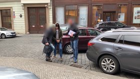 Jeden z dřívějších zásahů policistů z centrály