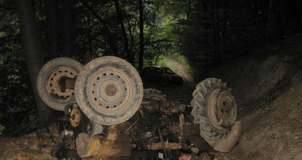 Dva mrtví mladíci po noční jízdě na traktoru: Místní lidé popsali okamžiky zkázy