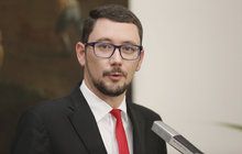 Prezidentův mluvčí Ovčáček: Přirovnal EU k nacistické říši!