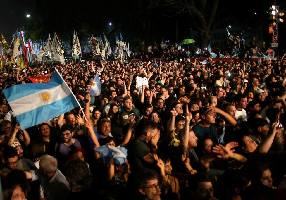 Argentinským prezidentem byl zvolen Albert Fernández (28. 10. 2019)