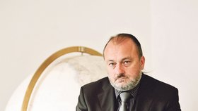 Ladislav Jakl (52) Tajemník prezidenta Klause.